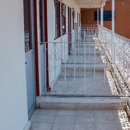 زيهواتانيجو Oyo Hotel Rubi المظهر الخارجي الصورة