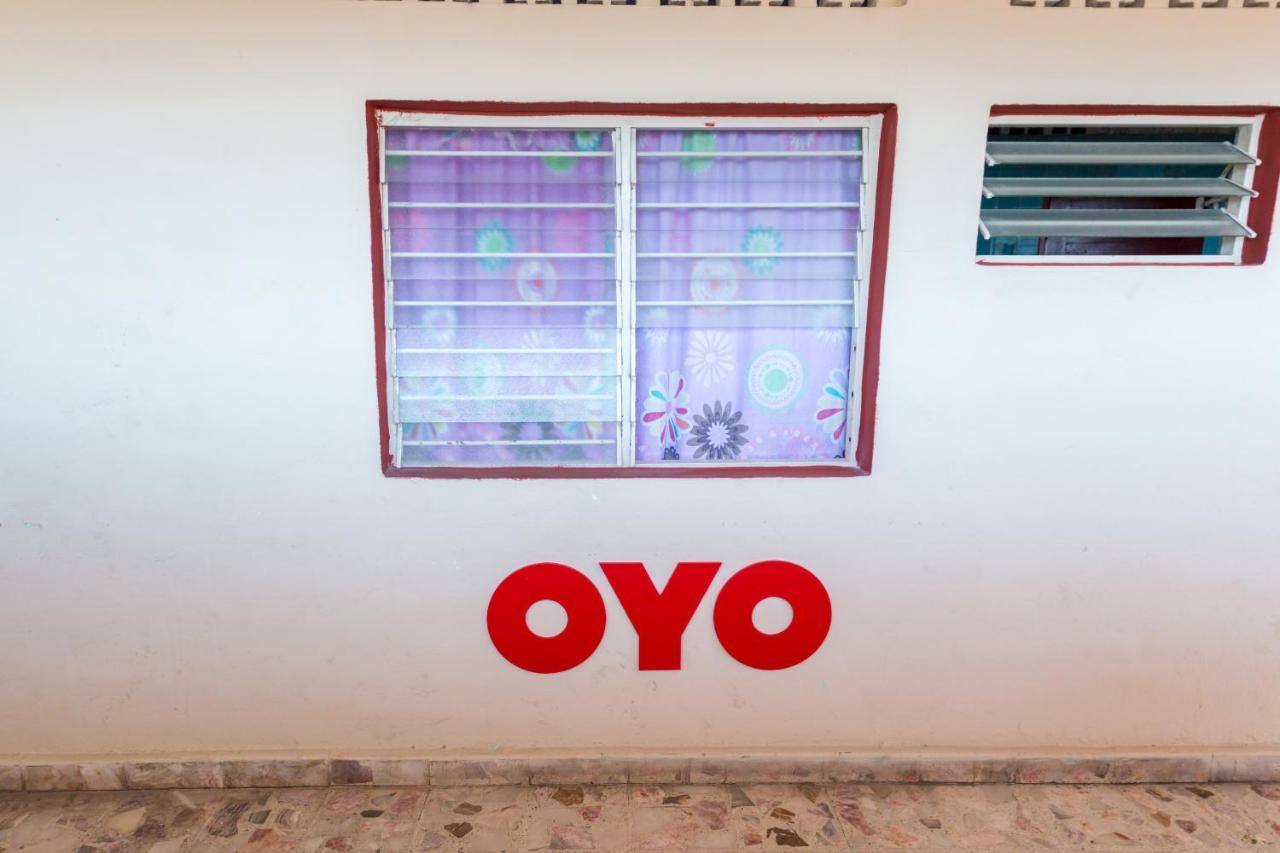 زيهواتانيجو Oyo Hotel Rubi المظهر الخارجي الصورة